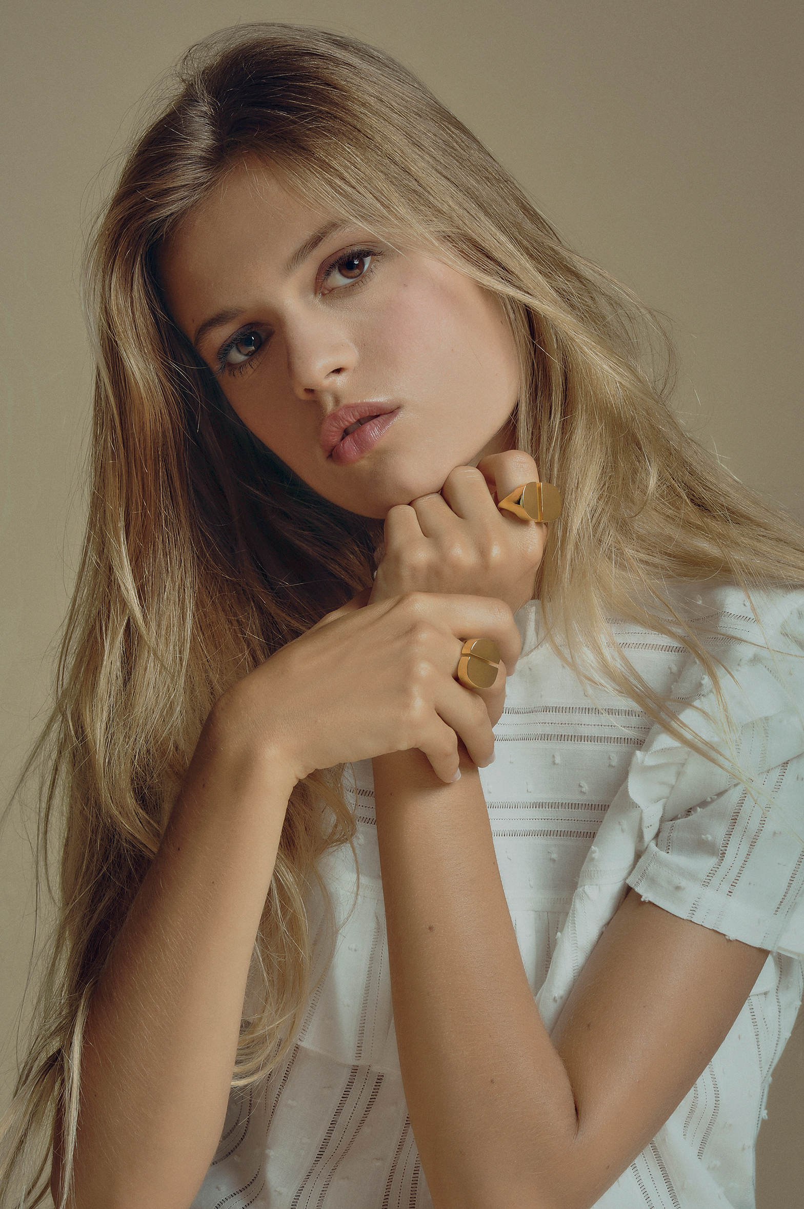 Model joaillerie 1 — Arthur Cerica