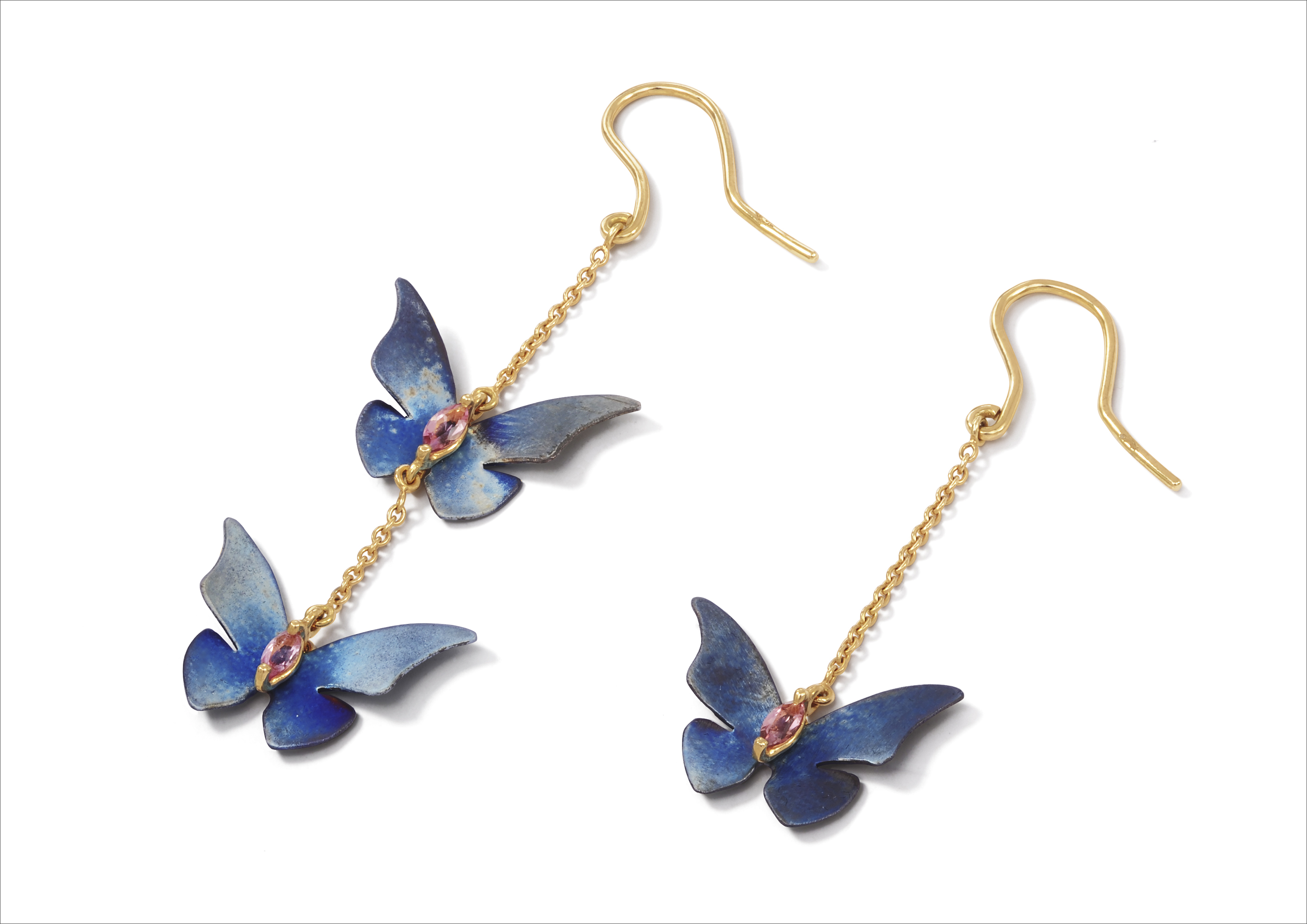 Bijoux; Joaillerie; Insolite Joaillerie; Boucle-oreille; Or; Pierre; Papillon