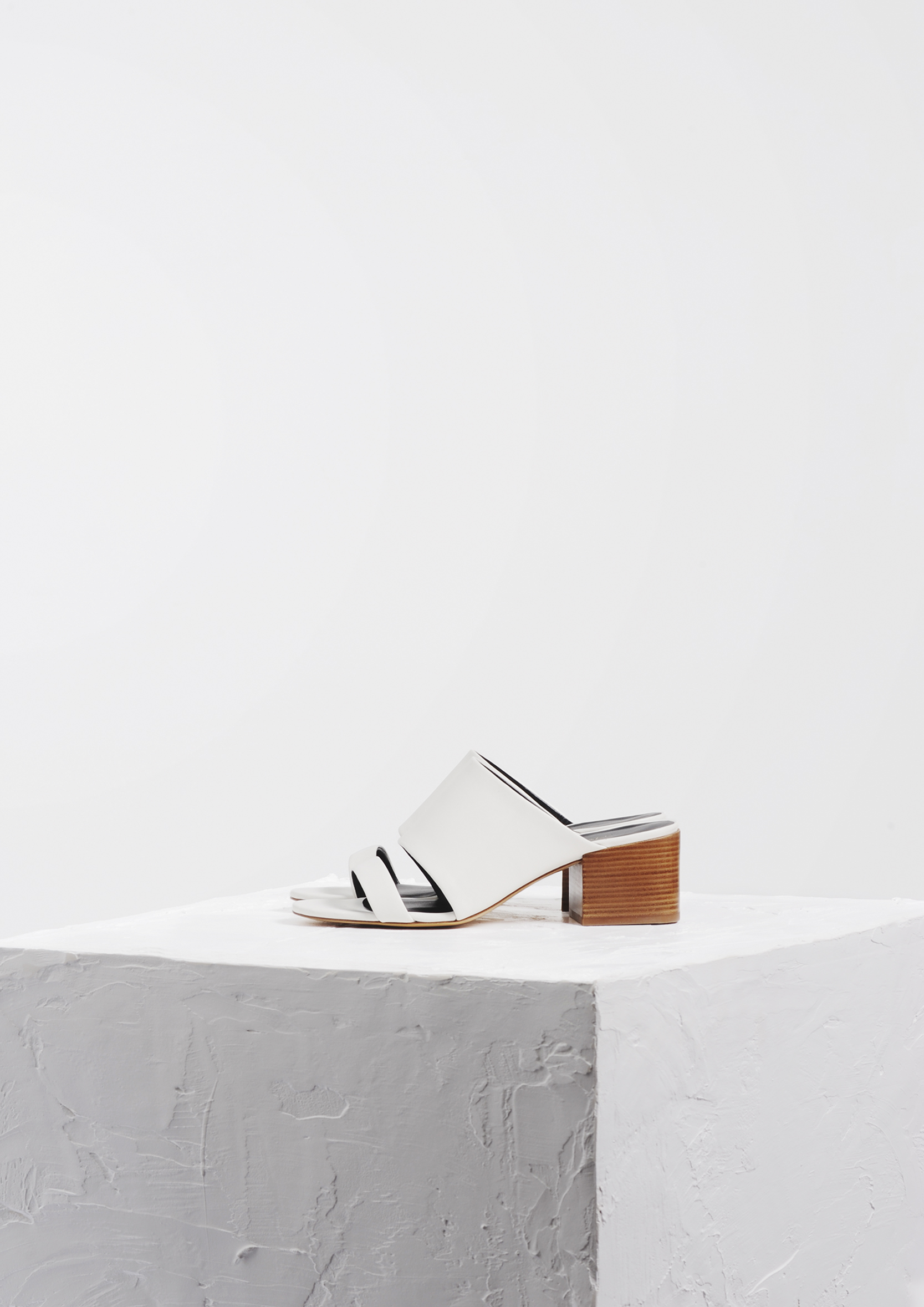 Tomgreyhound; Jil-Sander; Chaussure; mode; Blanc; fashion; accessoire-mode; Femme