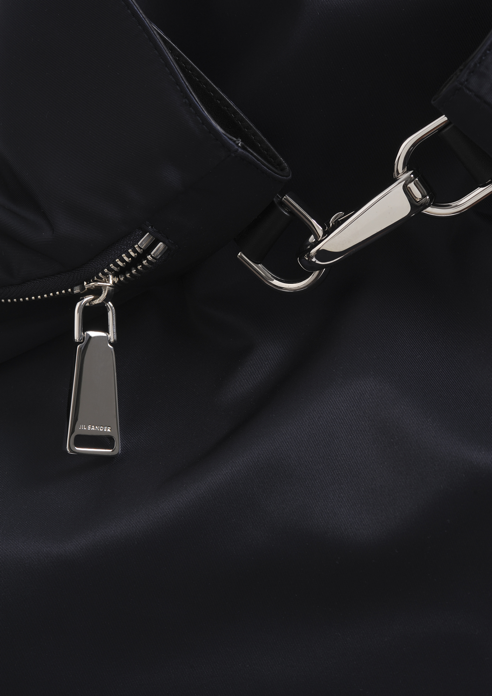 Tomgreyhound; Jil-Sander; sac; cuir; mode; fashion; noir; Bleu; accessoire-mode; Detail