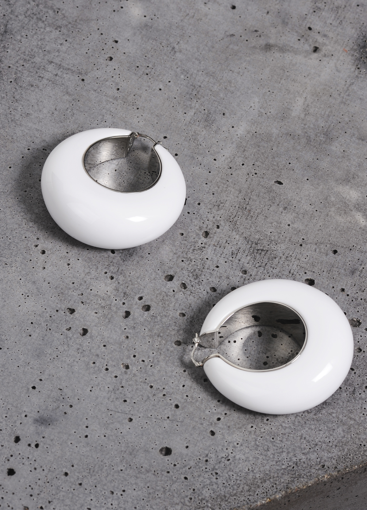 Tomgreyhound; Loewe; Bijoux; Argent; Boucle-oreille